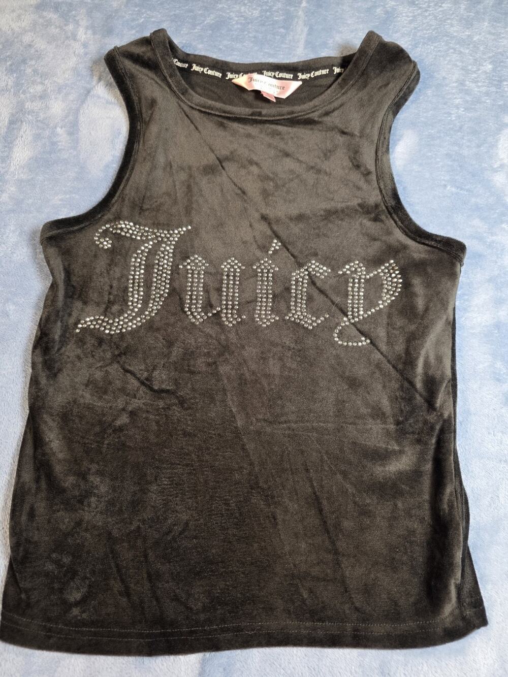 Juicy Couture women’s sleeveless tank top in size small.